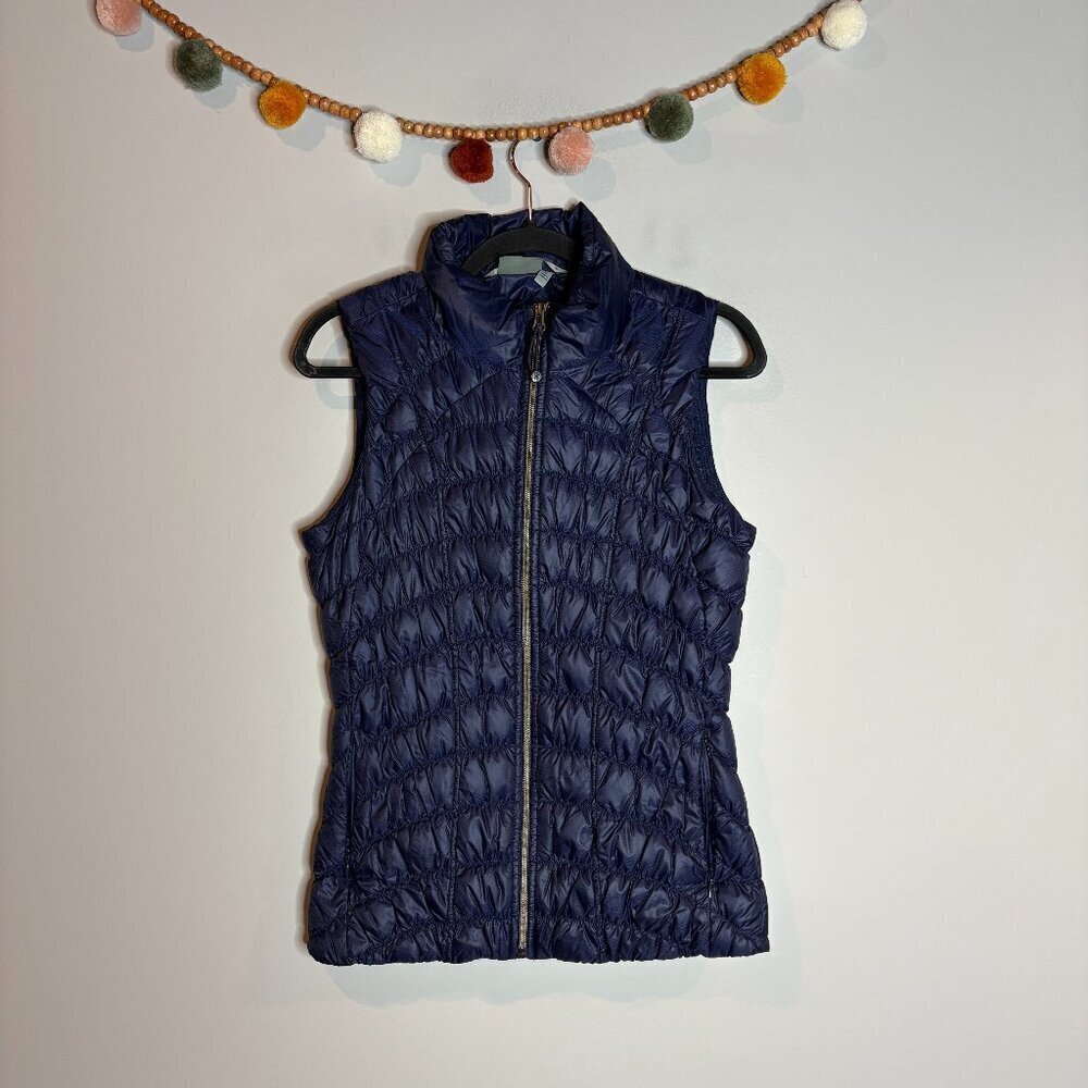 Athleta Downalicious Deluxe Goose Down Puffer Vest in Navy Blue